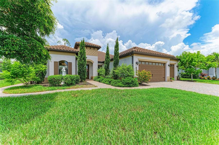 Property photo for 13280 CAMPANILE COURT, Venice, FL