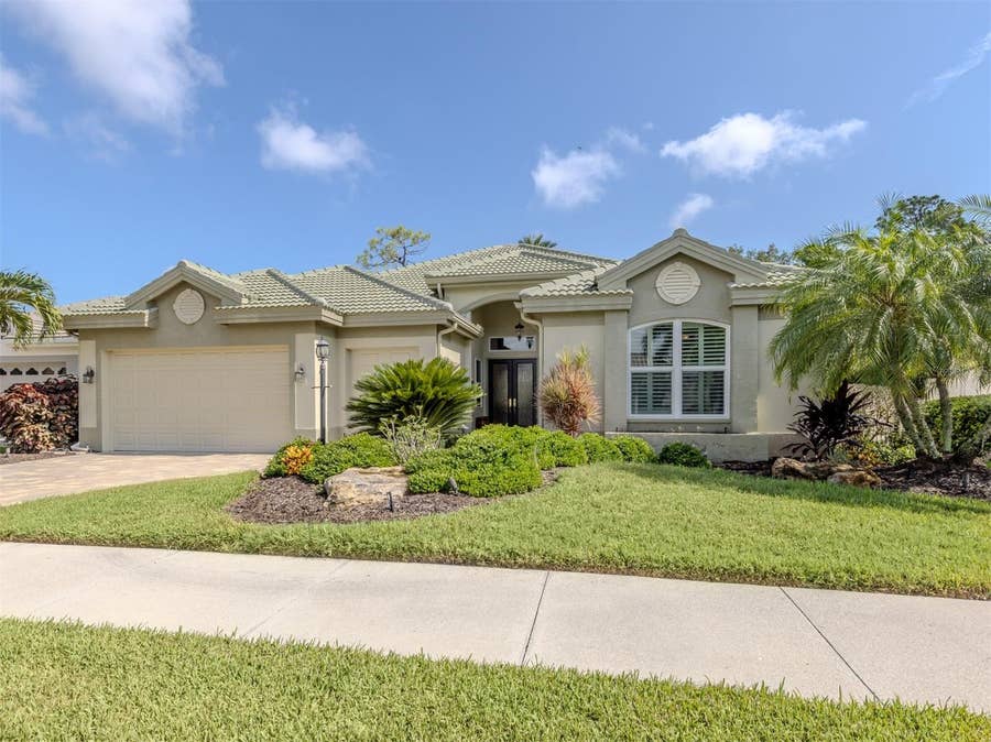 Property photo for 513 CHEVAL DRIVE, Venice, FL