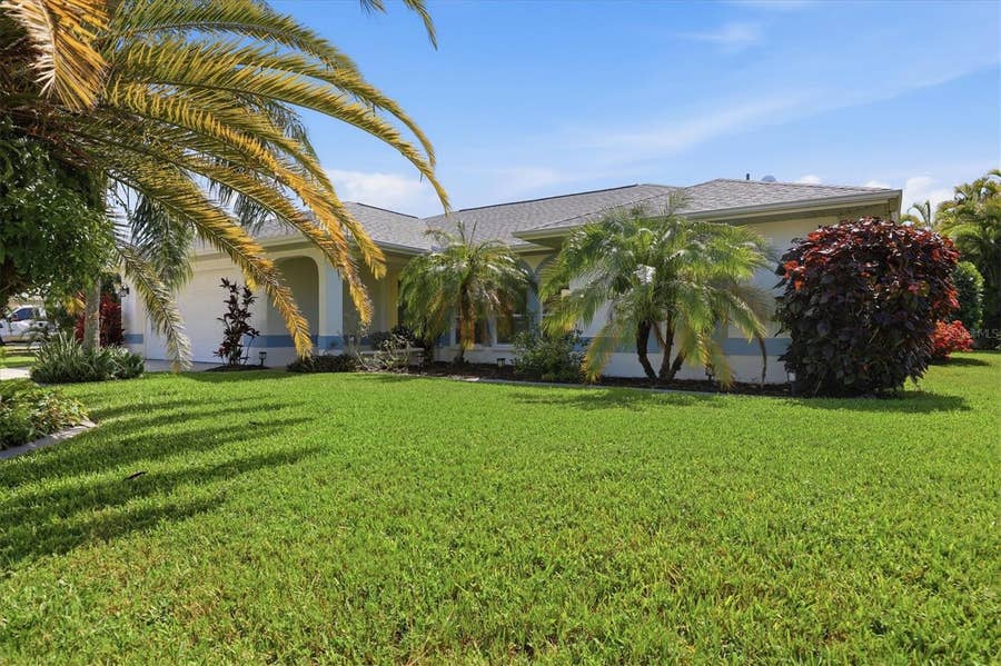 Property photo for 5981 MARIGOLD ROAD, Venice, FL