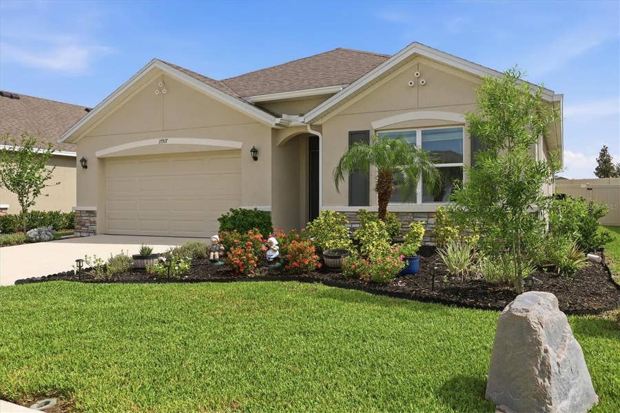 Property photo for 17917 CANOPY PLACE, Bradenton, FL
