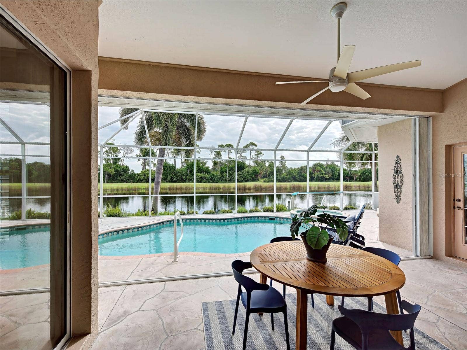 You will want to spend all of your time in your private lanai enjoying the "so hard to find" view - your own oasis.