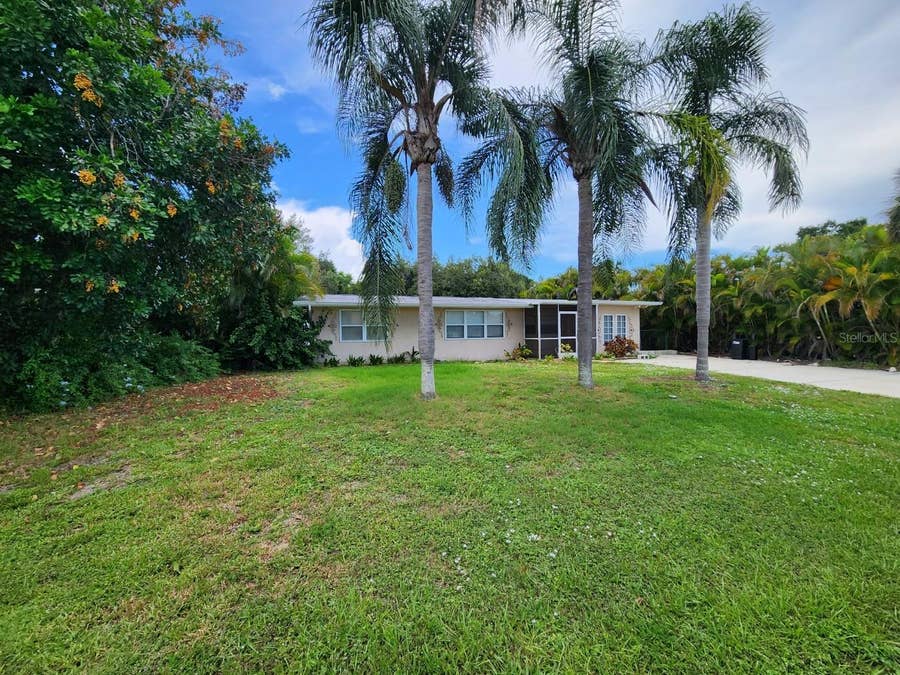 Property photo for 385 PELICAN ROAD, Venice, FL