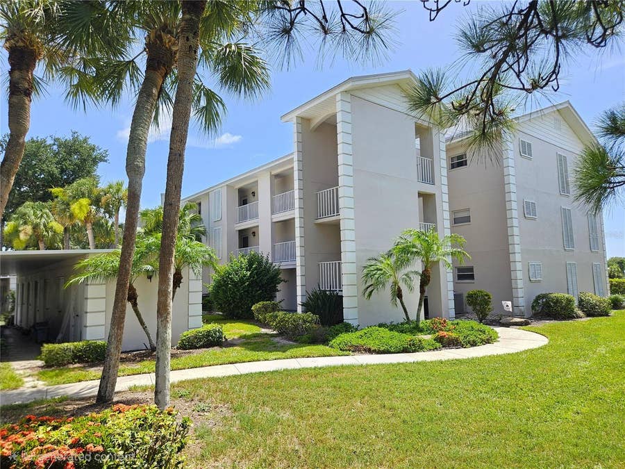 Property photo for 437 CERROMAR LANE, #424, Venice, FL