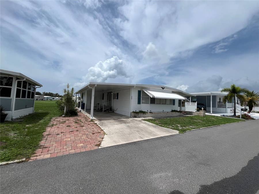 Property photo for 900 JOLANDA CIRCLE, Venice, FL
