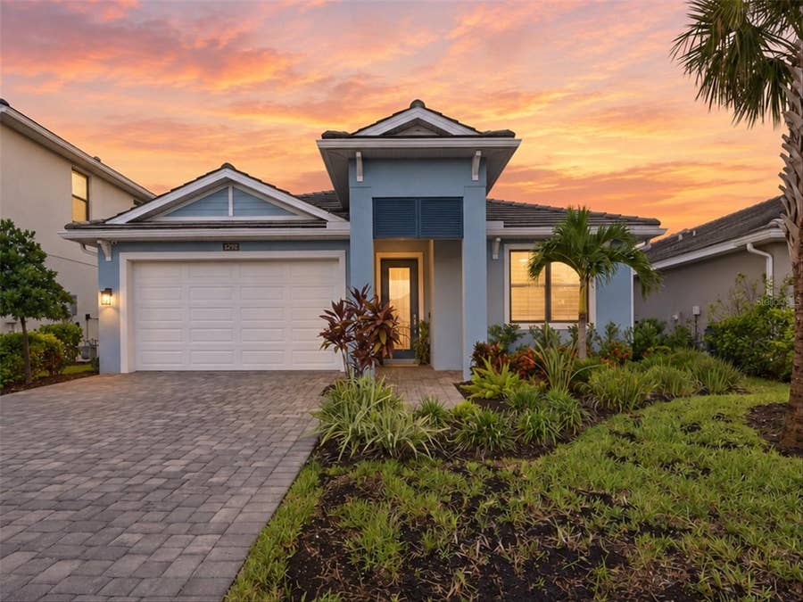 Property photo for 12792 MORNING MIST PLACE, Venice, FL