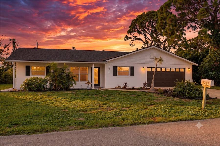 Property photo for 1317 RINGTAIL ROAD, Venice, FL