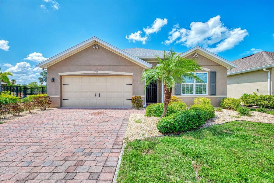 Property photo for 8905 EXCELSIOR LOOP, Venice, FL