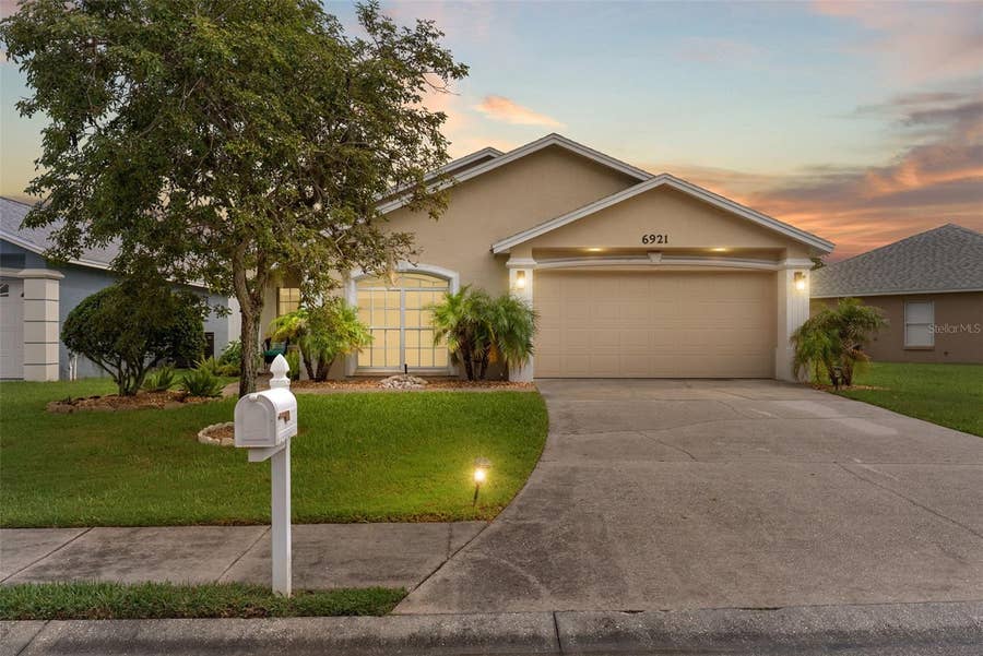 Property photo for 6921 SHIMMERING DRIVE, Lakeland, FL