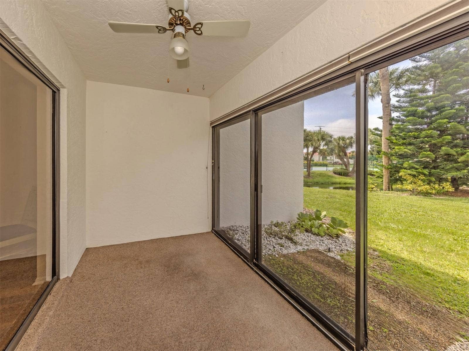808 CAPRI ISLES BLVD, #111, Venice, FL 34292 lanai