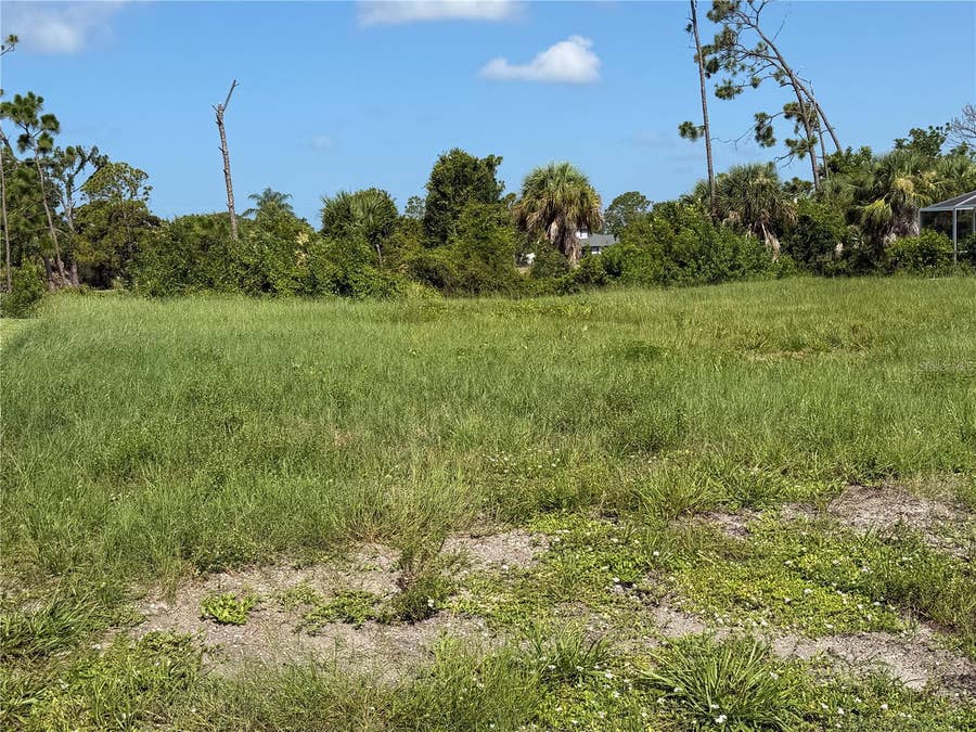 Property photo for 198 FAIRWAY ROAD, Rotonda West, FL