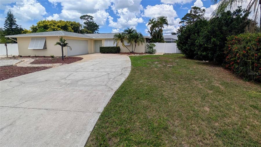 Property photo for 1406 S VENICE BOULEVARD, Venice, FL