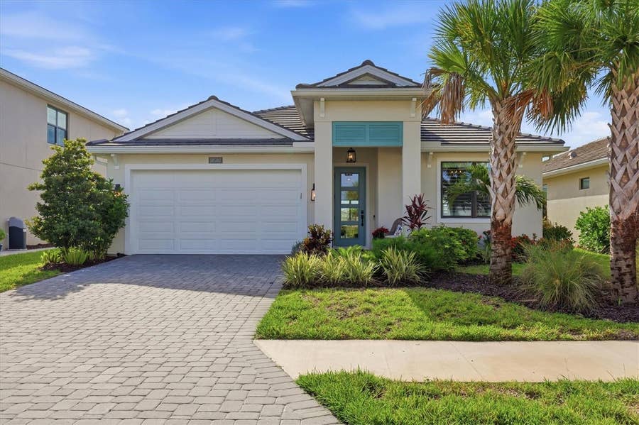 Property photo for 18580 MIDSUMMER PLACE, Venice, FL