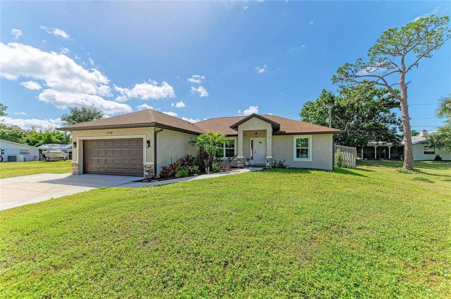 Property photo for 1139 PRIMROSE ROAD, Venice, FL