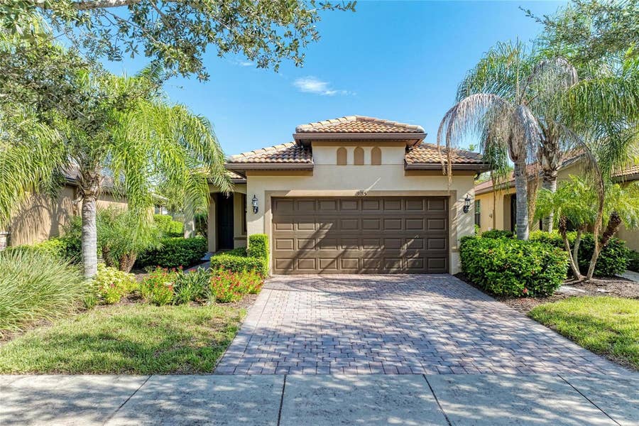 Property photo for 19185 MANGIERI STREET, Venice, FL