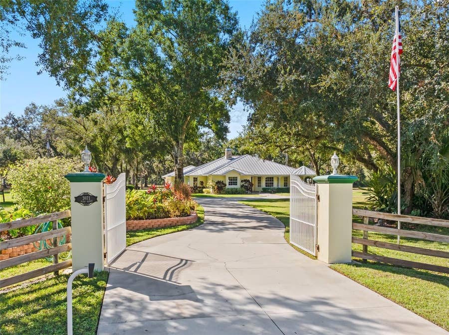Property photo for North Port, FL