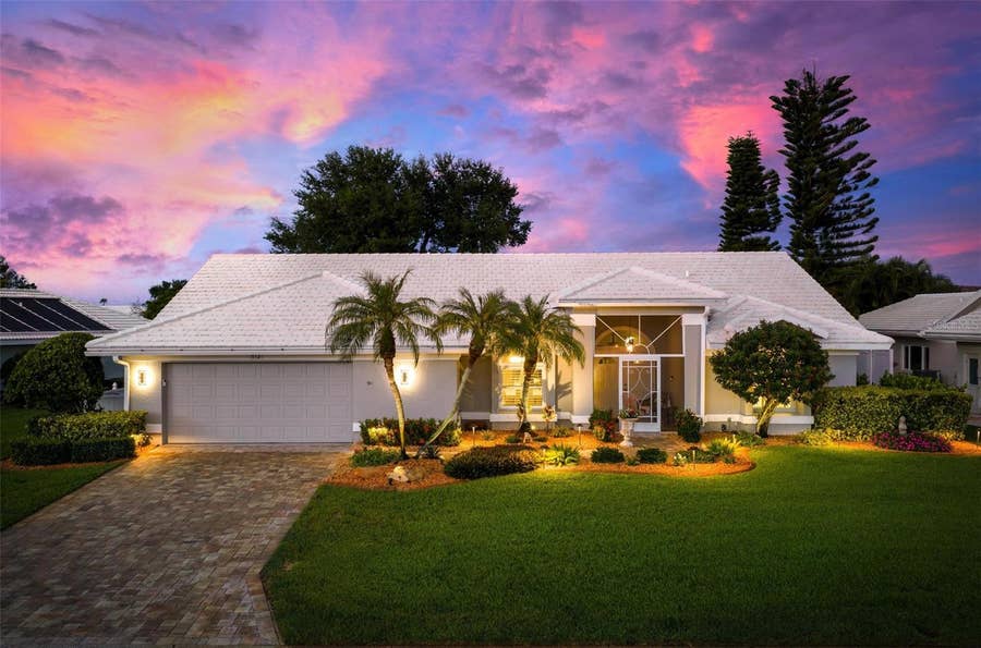 Property photo for 512 WARWICK DRIVE, Venice, FL