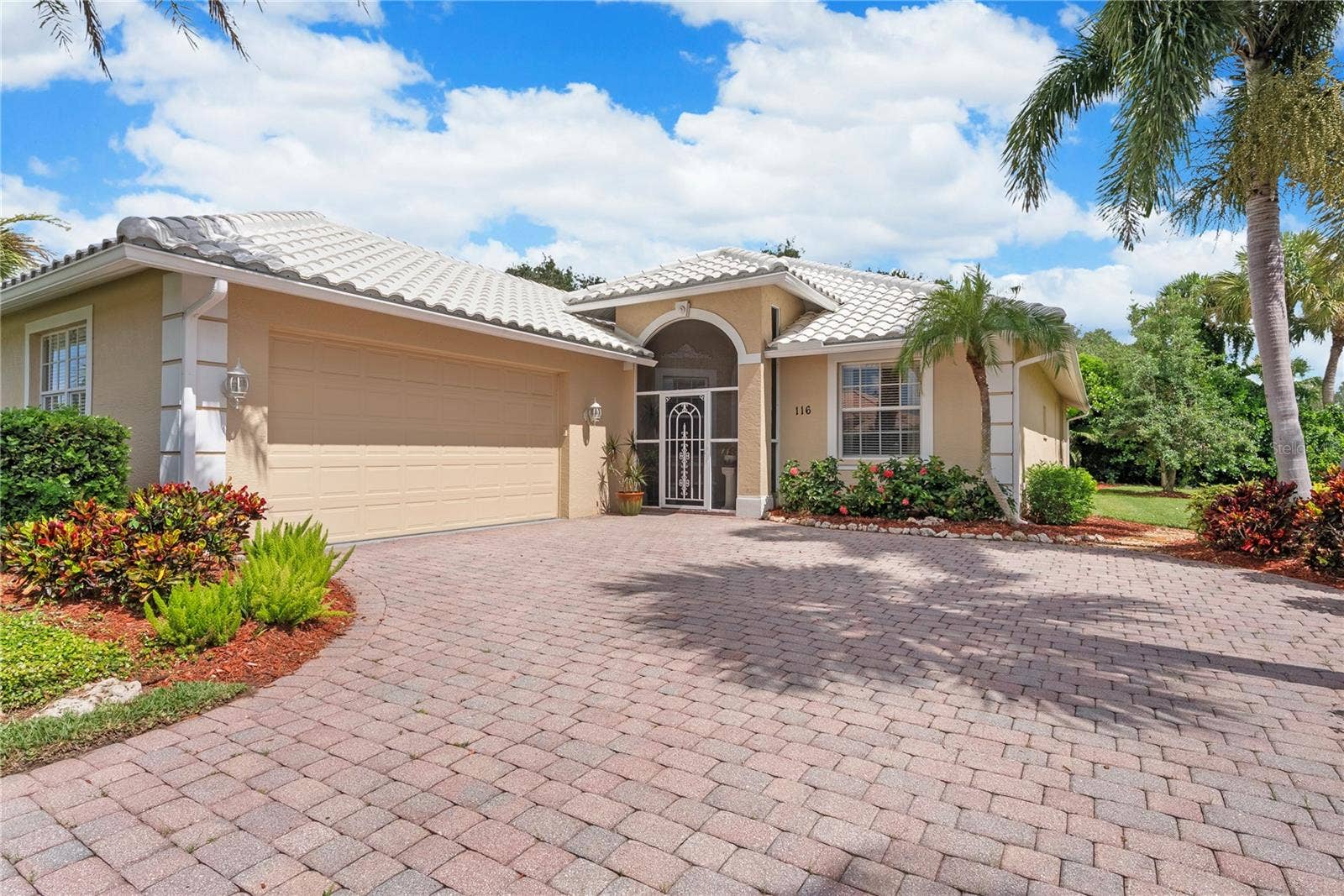 116 GRAND OAK CIRCLE, Venice, FL 34292 116 GRAND OAK CIRCLE, Venice, FL 34292