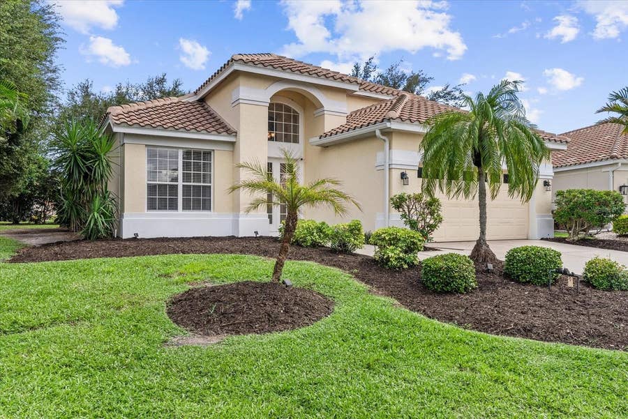 Property photo for 324 LANGHOLM DRIVE, Venice, FL