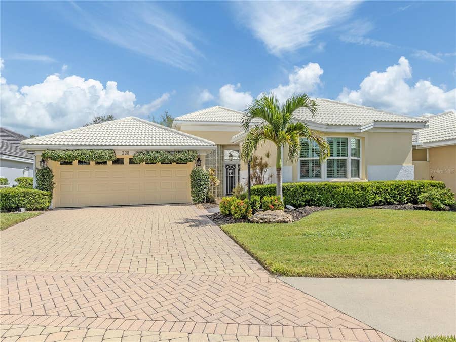 Property photo for 228 VESTAVIA DRIVE, Venice, FL