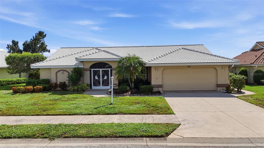 Property photo for 1011 BECKLEY, Venice, FL
