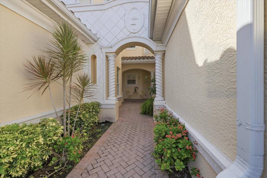 Property photo for 703 TRIANO CIRCLE, #703, Venice, FL