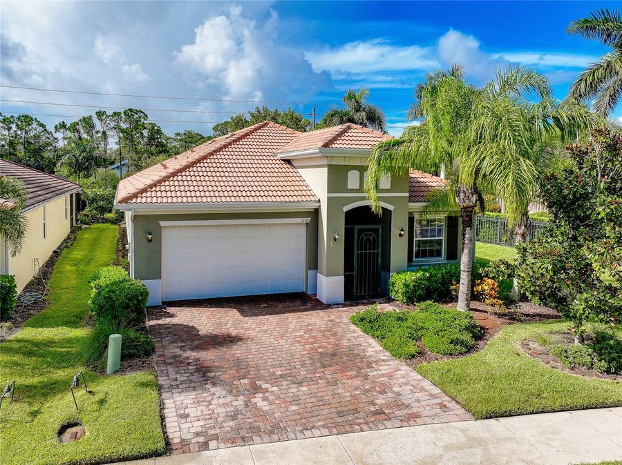 Property photo for 11535 BLACKFIN STREET, Venice, FL