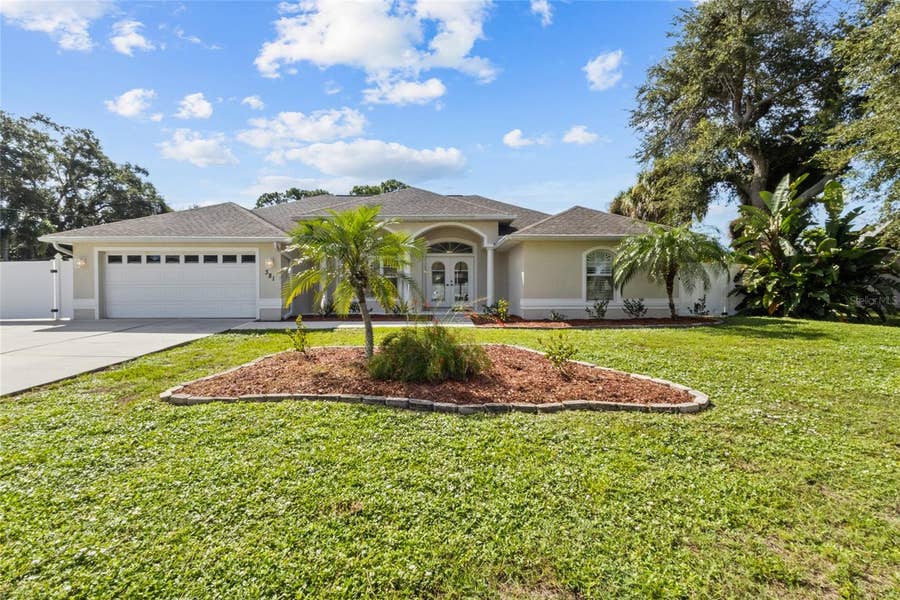 Property photo for 381 FOXGLOVE ROAD, Venice, FL