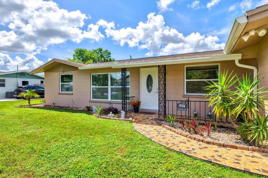 Property photo for 1317 FIR AVENUE, Venice, FL