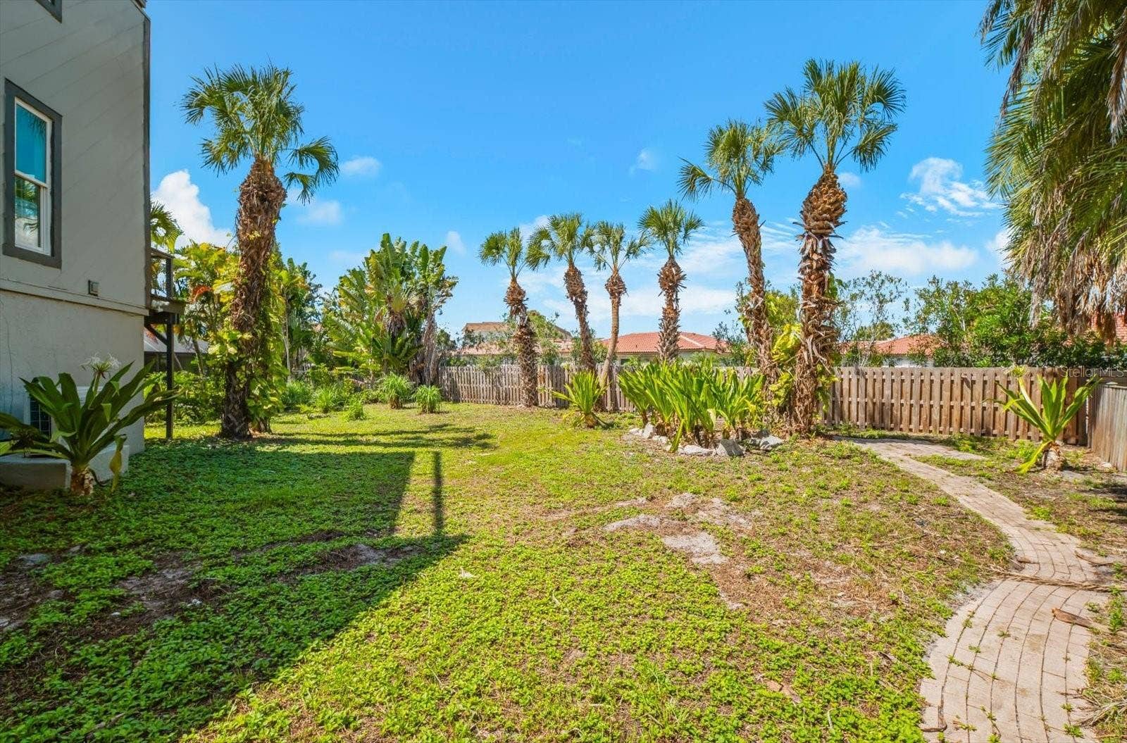 1209 SEA PLUME WAY, Sarasota, FL 34242 1209 SEA PLUME WAY, Sarasota, FL 34242