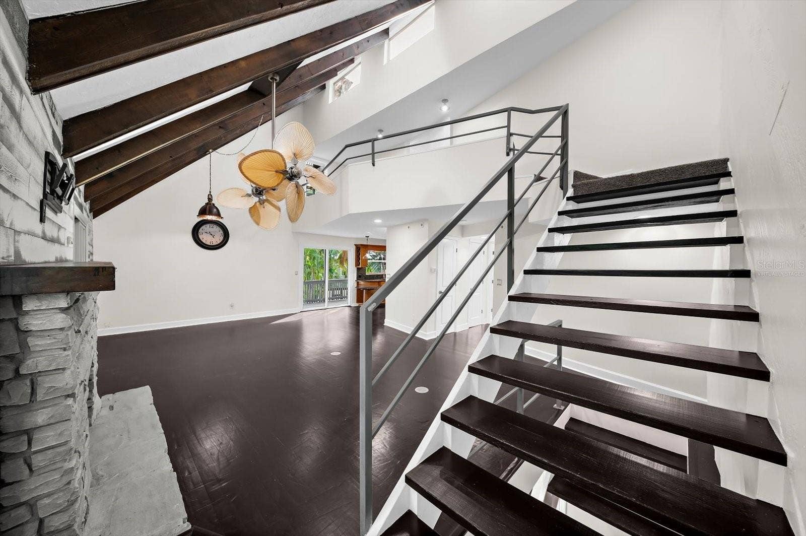 1209 SEA PLUME WAY, Sarasota, FL 34242 Virtually staged