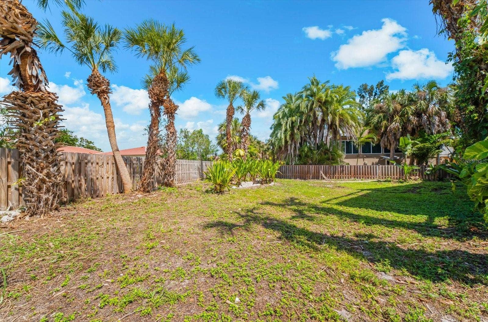 1209 SEA PLUME WAY, Sarasota, FL 34242 1209 SEA PLUME WAY, Sarasota, FL 34242