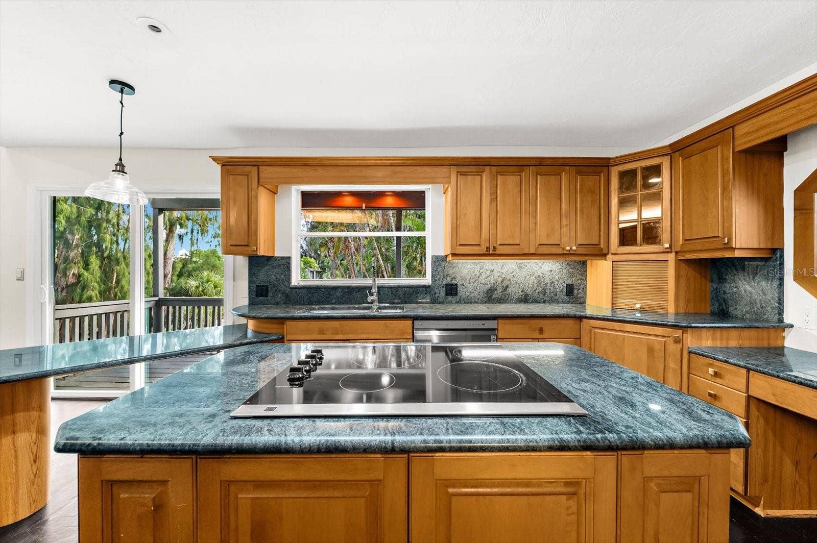 1209 SEA PLUME WAY, Sarasota, FL 34242 1209 SEA PLUME WAY, Sarasota, FL 34242
