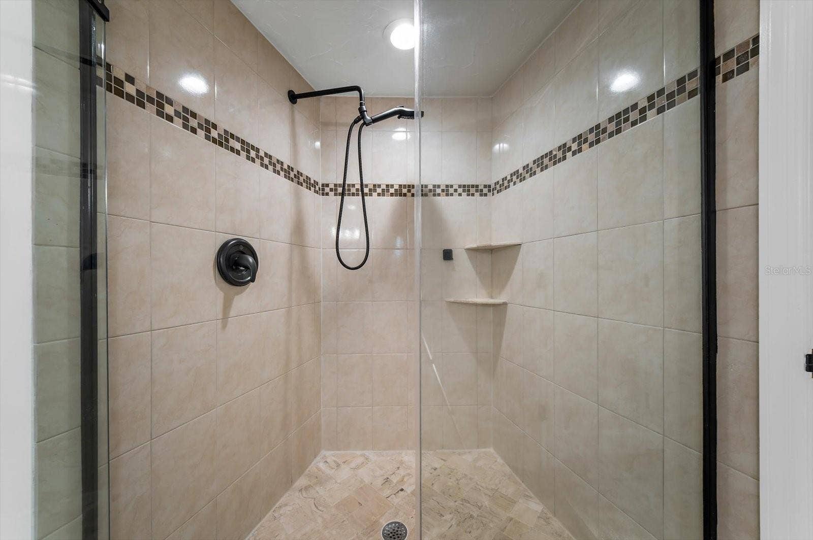 1209 SEA PLUME WAY, Sarasota, FL 34242 1209 SEA PLUME WAY, Sarasota, FL 34242