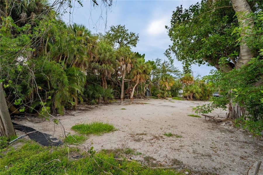 Property photo for 5323 CALLE FLORIDA, Sarasota, FL
