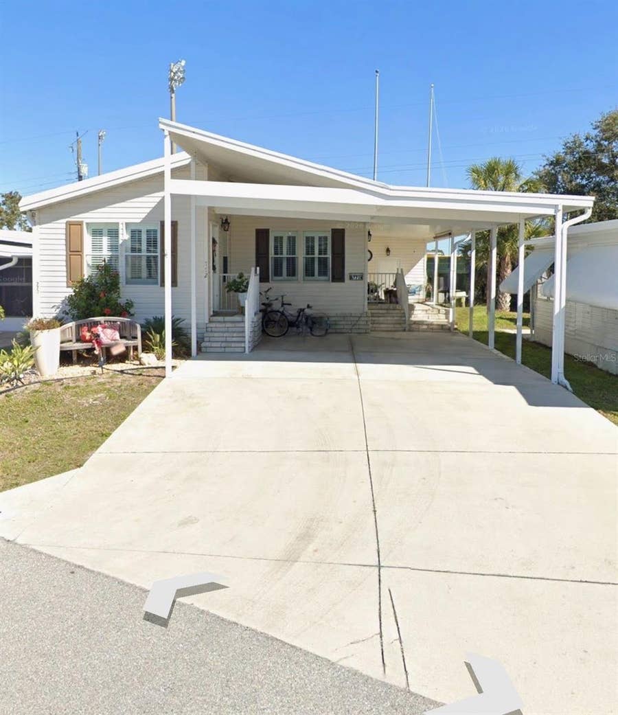 Property photo for 772 N GREEN CIRCLE, Venice, FL