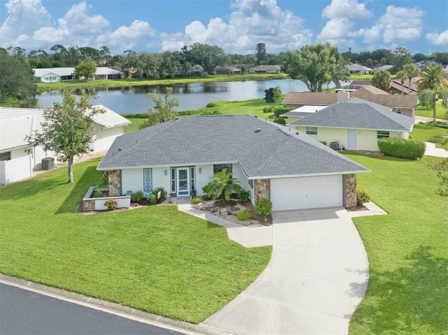 Property photo for 3286 MEADOW RUN CIRCLE, Venice, FL