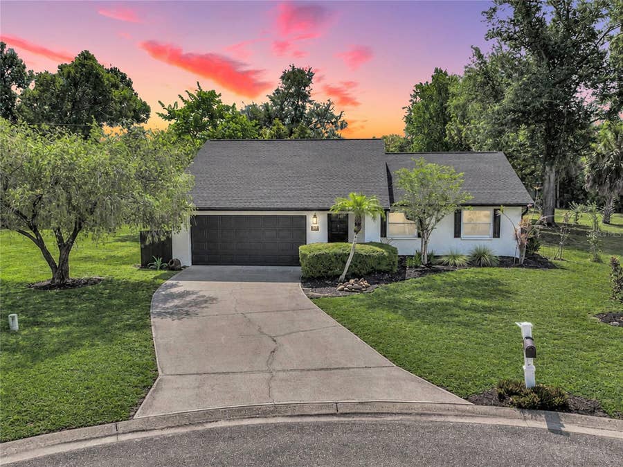 Property photo for 125 WOODINGHAM DRIVE, Venice, FL