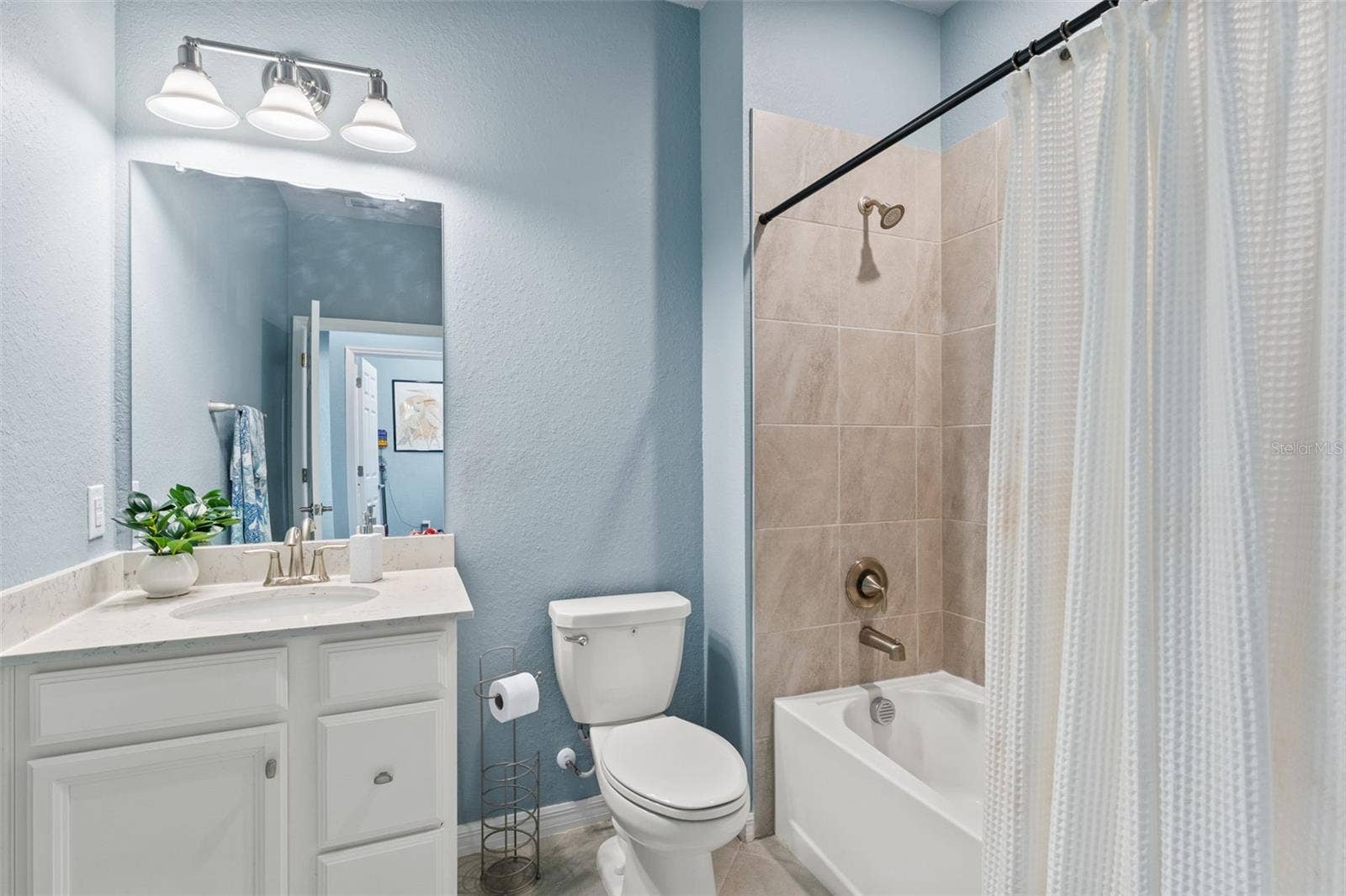 12480 GHIBERTI CIRCLE, #201, Venice, FL 34293 Guest bathroom