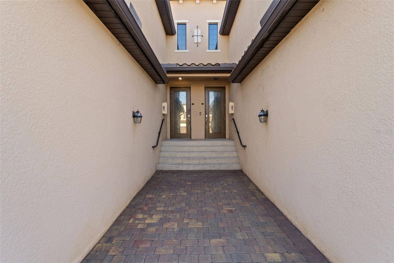 12480 GHIBERTI CIRCLE, #201, Venice, FL 34293 Entrance on the left