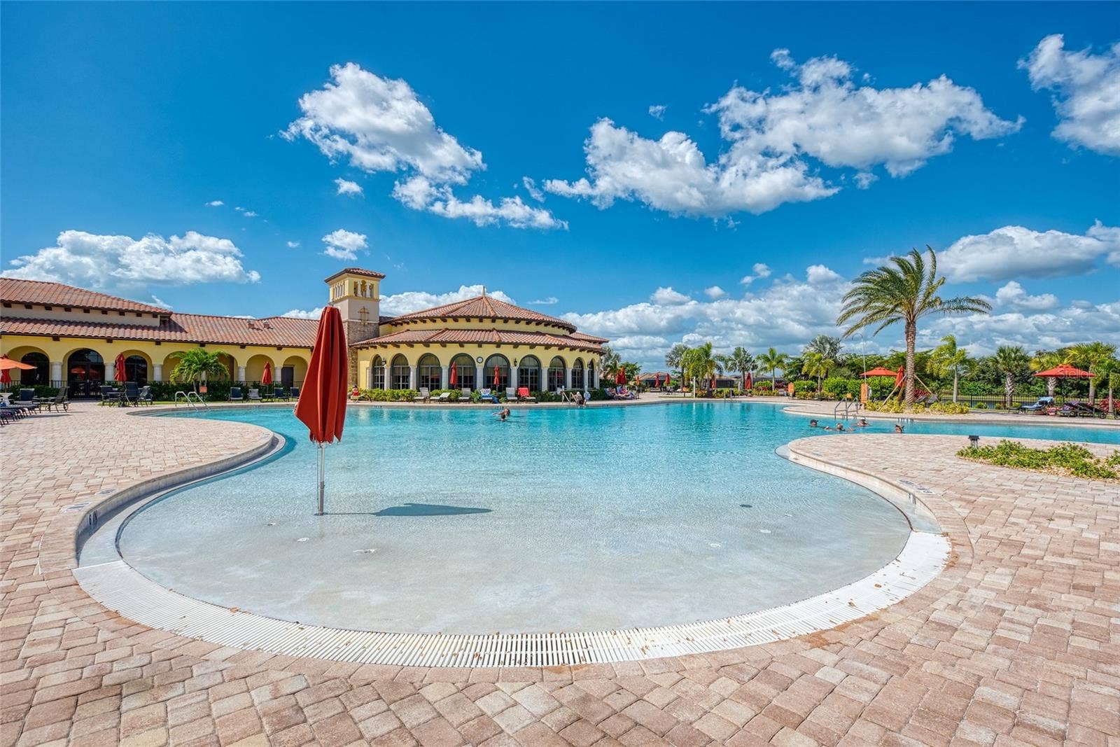 12480 GHIBERTI CIRCLE, #201, Venice, FL 34293 Community Pool