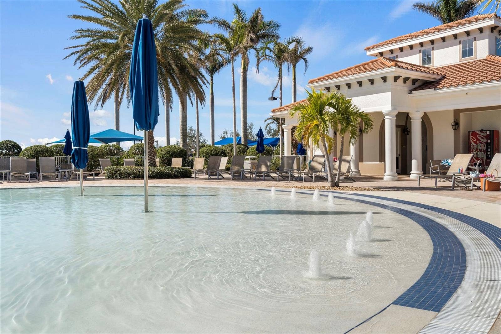 Resort center pool zero entry