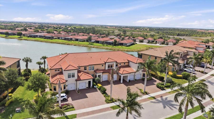 Property photo for 23160 BANBURY WAY, #102, Venice, FL