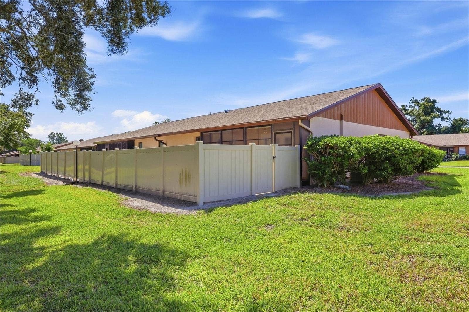 1704 CURRY AVENUE, #39, Nokomis, FL 34275 Backyard