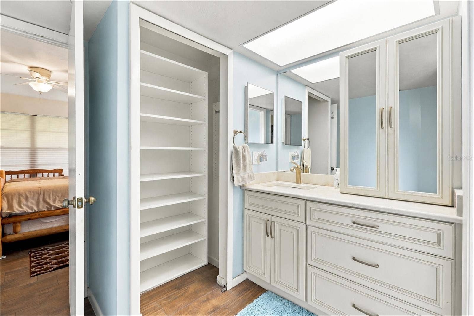 19989 PETRUCKA CIRCLE N, Lehigh Acres, FL 33936 Virtually altered for decluttered closet