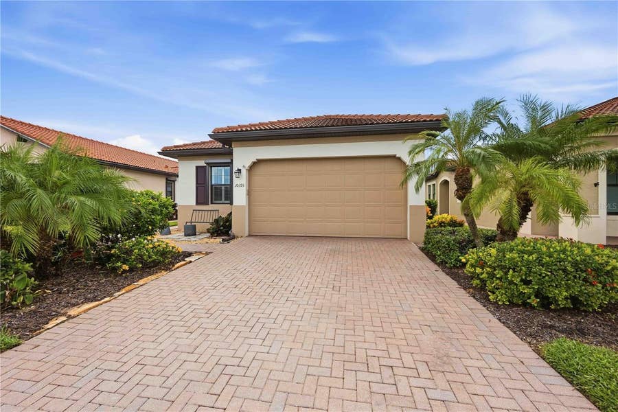 Property photo for 10393 CROOKED CREEK DRIVE, Venice, FL