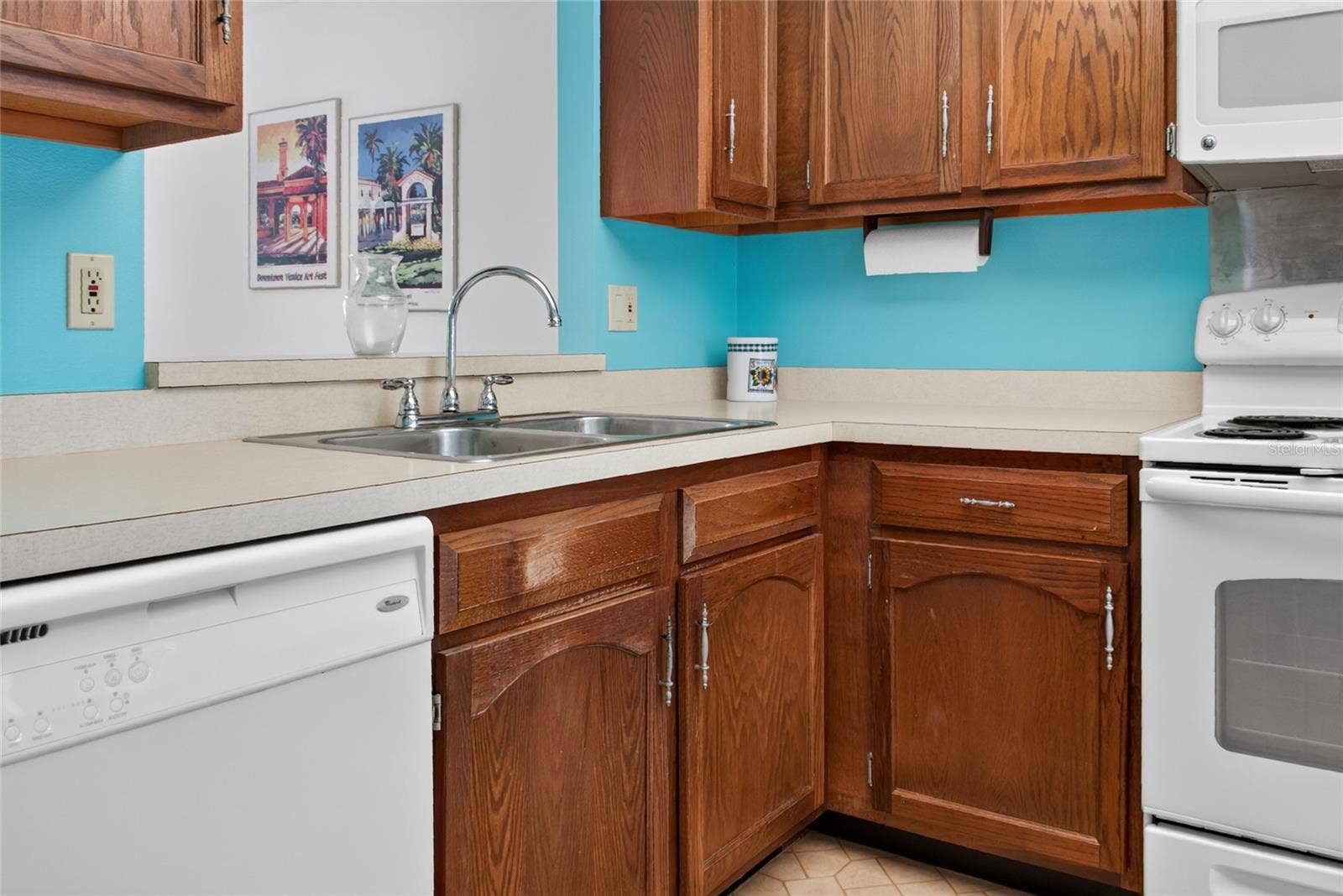 360 THREE LAKES LANE, #H, Venice, FL 34285 360 THREE LAKES LANE, #H, Venice, FL 34285