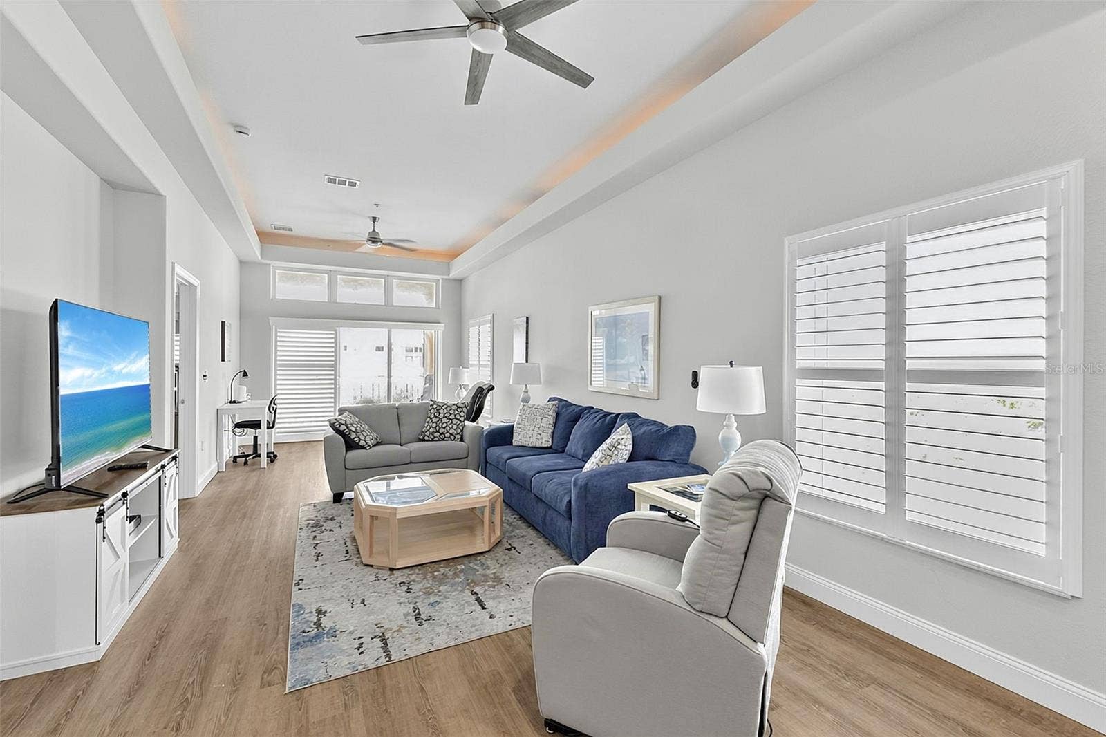 101 NATURES WAY, #1307, Rotonda West, FL 33947 Great room with living and sitting space as well as a desk