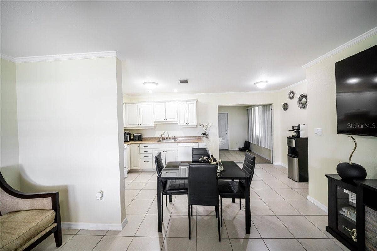 433 GRANADA BOULEVARD, North Port, FL 34287