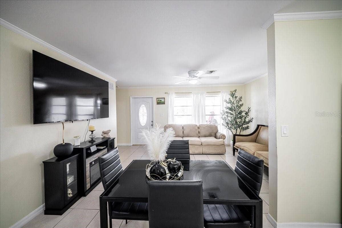 433 GRANADA BOULEVARD, North Port, FL 34287