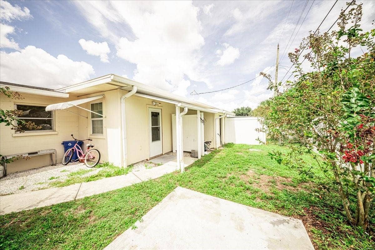 433 GRANADA BOULEVARD, North Port, FL 34287